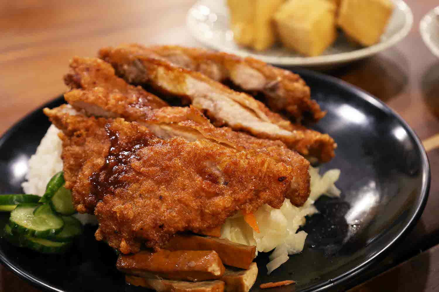 🍗🐔建築師變成西門町玉林雞腿大王 一賣就超過一甲子 總統也愛吃 - 第12張圖