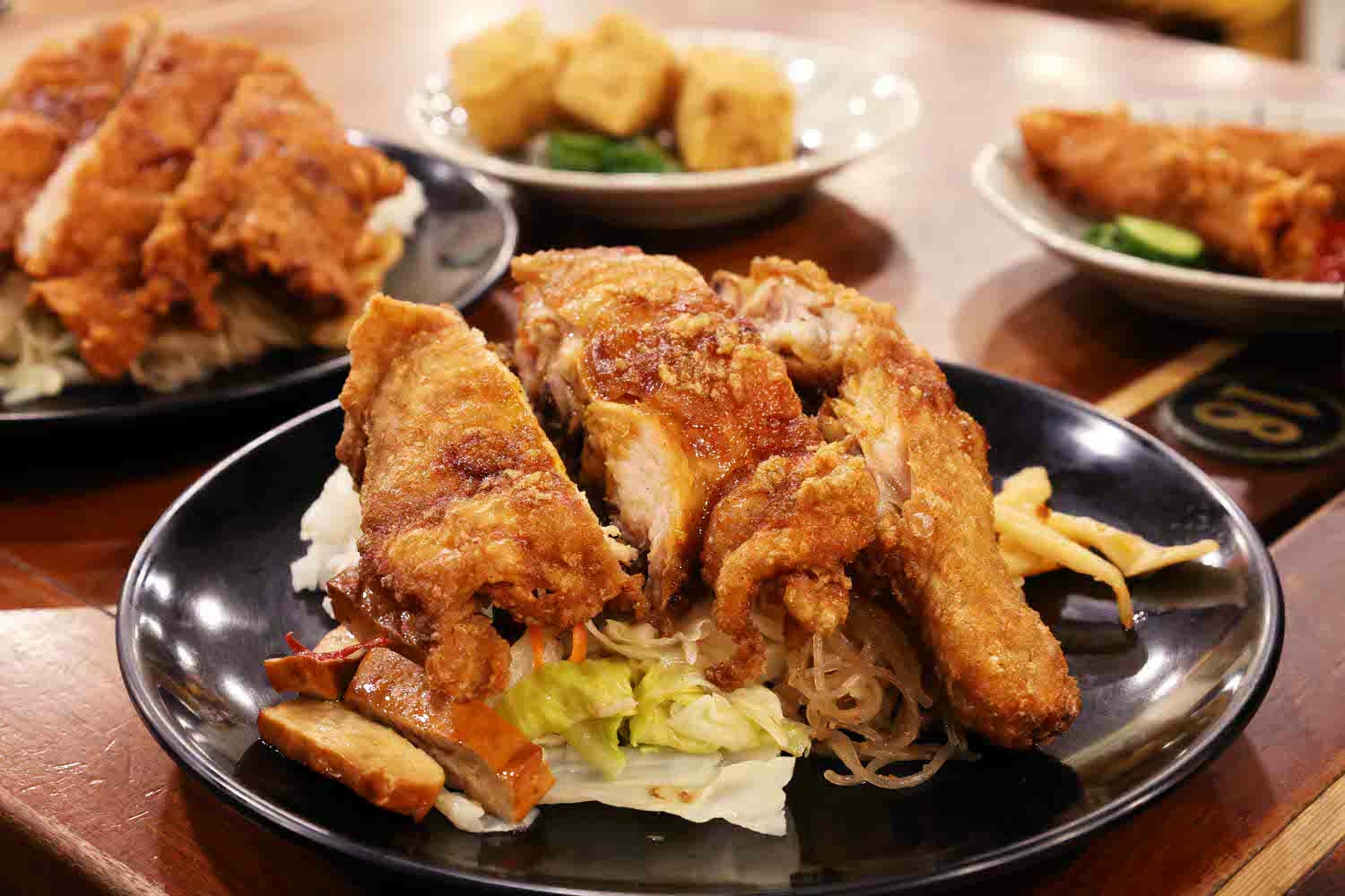 🍗🐔建築師變成西門町玉林雞腿大王 一賣就超過一甲子 總統也愛吃 - 第8張圖