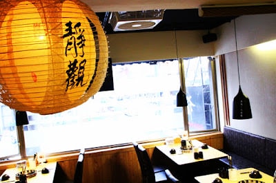 【新北市板橋區。火鍋】洪爺麻辣鴛鴦鍋 香麻過癮不辣肚子 江子翠站
