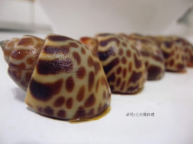 [宅配。食材海鮮] 鮮味家水產 宅配到家的水產新鮮又方便 食譜比例 焗烤波士頓龍蝦 胡椒鳳螺 香煎爆汁雞肉捲