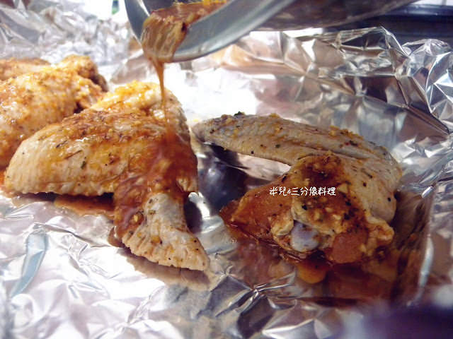 【宅配。食材雞肉】 巧活食品 巧活無毒黑鑽雞 雞肉的質感超讚! 好吃又安心