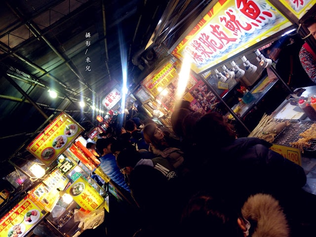 【台北市大同區。夜市】寧夏夜市 過年期間 年貨大街 美食 介紹 過年有營業