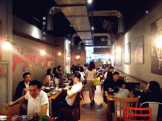 【台北市信義區。燒肉】 VEGETEJIYA菜豚屋 信義店 六張犁捷運站 生菜包肉專賣店