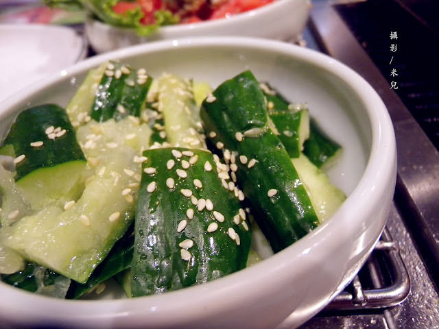 【台北市信義區。燒肉】 VEGETEJIYA菜豚屋 信義店 六張犁捷運站 生菜包肉專賣店