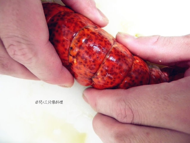 [宅配。食材海鮮] 鮮味家水產 宅配到家的水產新鮮又方便 食譜比例 焗烤波士頓龍蝦 胡椒鳳螺 香煎爆汁雞肉捲