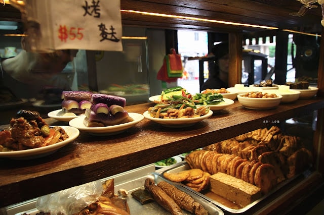 【台北市中山區。小吃】蘭方麵食館 遼寧夜市傳統家鄉味小吃 南京復興站