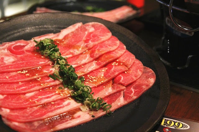 【台北市大安區。燒烤吃到飽】燒肉-殿 東區燒肉吃到飽 價位699元 忠孝復興站
