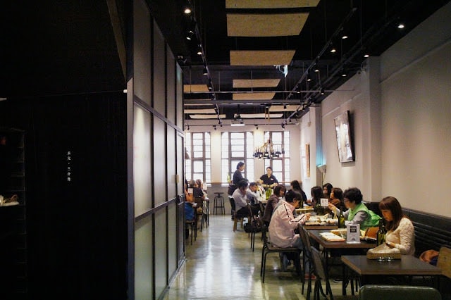 【台北市大同區。下午茶】JIIA咖啡。手作烘培。料理 迪化街裡的好滋味 好友分享餐 北門捷運站