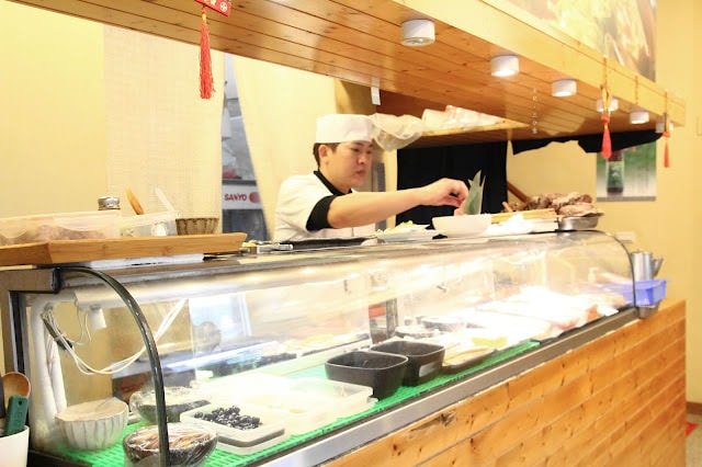 【台北市文山區。鍋物料理】初二。十六 運時陶火鍋 生熟兩吃一次滿足 景美夜市美食 景美捷運站