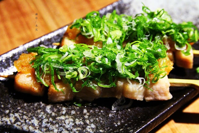 【台北市北投區。日式居酒屋】蔦燒 有質感 有氣氛串燒居酒屋 泡完溫泉吃消夜  北投市場 北投捷運站