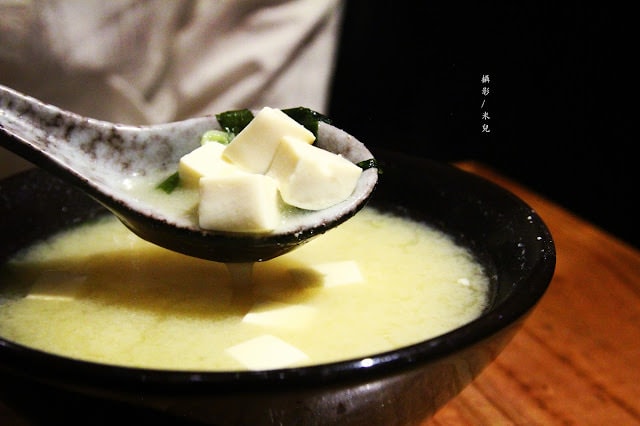 【台北市北投區。日式居酒屋】蔦燒 有質感 有氣氛串燒居酒屋 泡完溫泉吃消夜  北投市場 北投捷運站