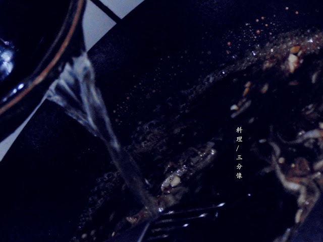 【宅配。方便料理包】 鮮豬道 – 鐵道排骨 懷舊好滋味 媽媽的好幫手 創意料理