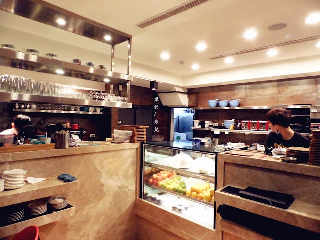【台北市松山區。咖啡廳】CU Cafe 近南京復興站 鐵板芭娜娜