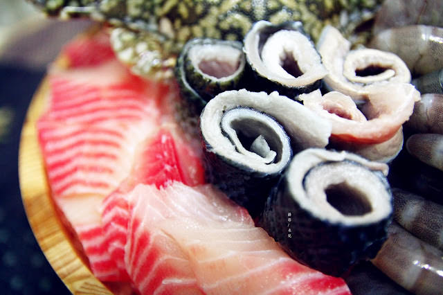 【宅配。鍋物】 樂天市場-極好食 貝里斯龍蝦鍋 綜藝大熱門 黃鐙輝推薦美食 特價海鮮火鍋組合 (菜太貴？超划算宅配美食來了！ 20161206 )