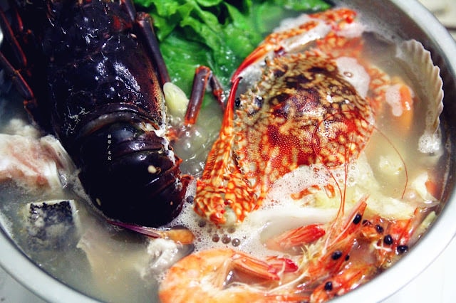 【宅配。鍋物】 樂天市場-極好食 貝里斯龍蝦鍋 綜藝大熱門 黃鐙輝推薦美食 特價海鮮火鍋組合 (菜太貴？超划算宅配美食來了！ 20161206 )