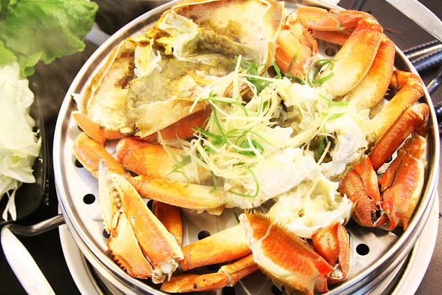 【台北市內湖區。海鮮餐廳】蒸霸王(東湖店) 海鮮蒸氣塔 生猛海鮮鮮到你站起來 葫洲站