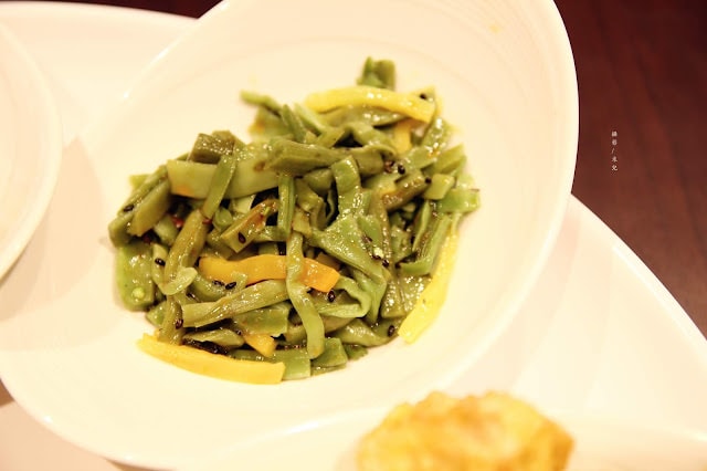 【台北市松山區。台式餐廳】酒食坊 Pān-toh Bistro 尾牙春酒 桌菜首選  南京三民捷運站