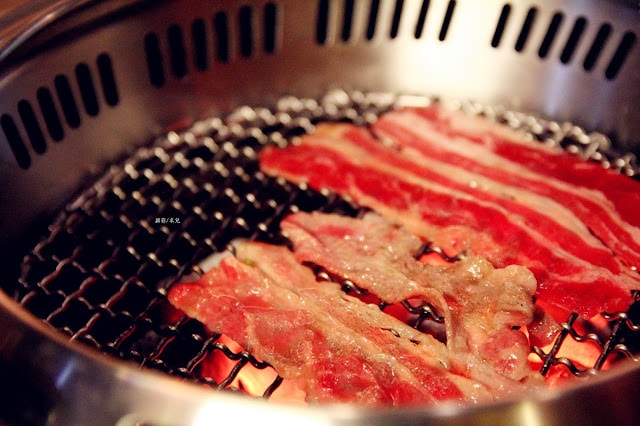 【台北市文山區。日式燒肉】楓居酒燒 單點式燒肉 專人服務 景美捷運站2號口