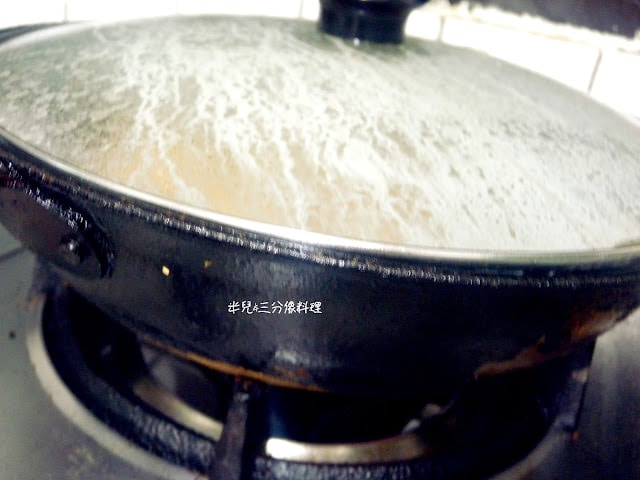【宅配。食材雞肉】 巧活食品 巧活無毒黑鑽雞 雞肉的質感超讚! 好吃又安心